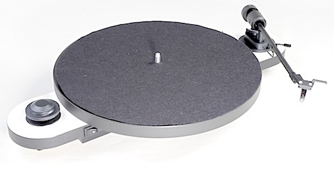 Pro-Ject_Elemental_4