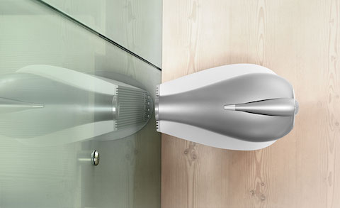 Bowers & Wilkins-1