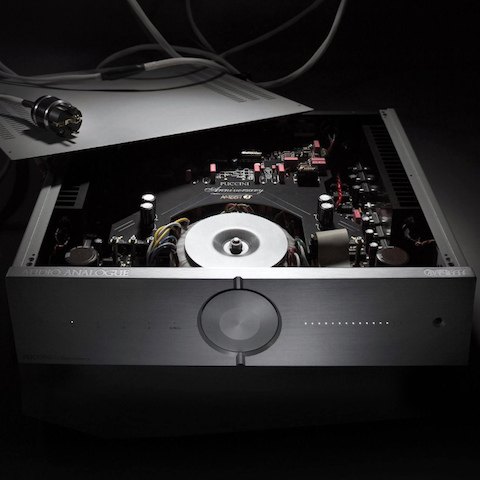 audio-analogue-puccini-anniversary-amplifier-lid-off