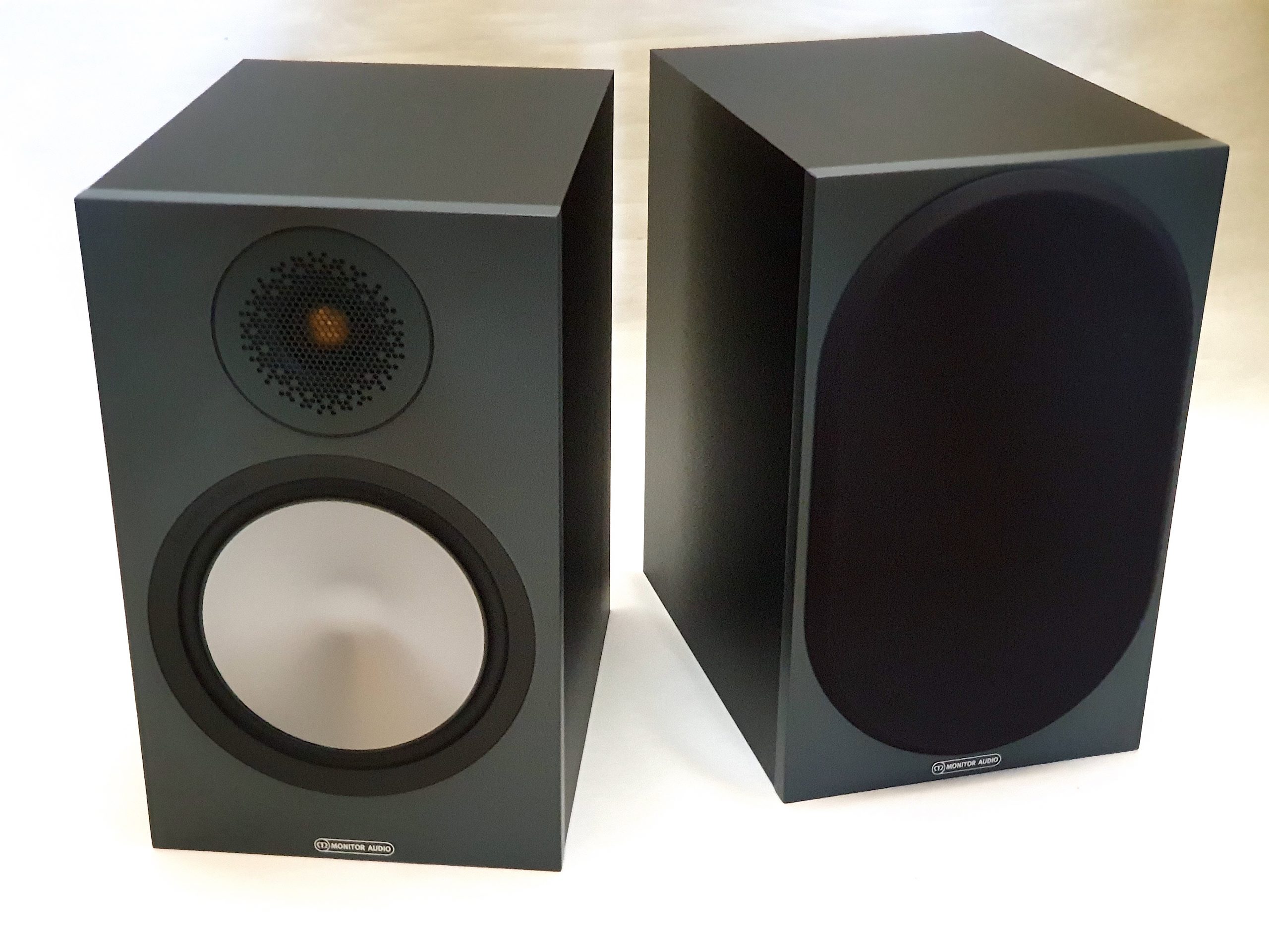 Monitor Audio Bronze 100 speakers – best with more space – audioFi.net
